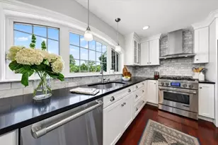 275 Common St, Quincy, MA 02169 - Photo 7