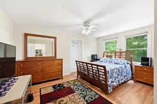 71 Warren Rd, Townsend, MA 01469 - Photo 9
