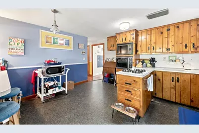 124 E Meadow Rd, Lowell, MA 01854 - Photo 13