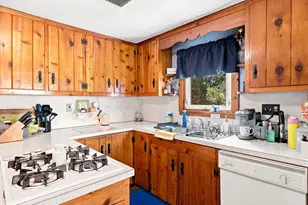 124 E Meadow Rd, Lowell, MA 01854 - Photo 15