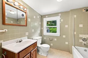 124 E Meadow Rd, Lowell, MA 01854 - Photo 7