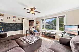 124 E Meadow Rd, Lowell, MA 01854 - Photo 3