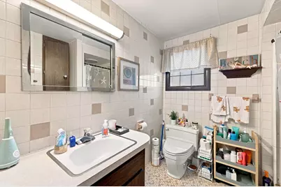 124 E Meadow Rd, Lowell, MA 01854 - Photo 35