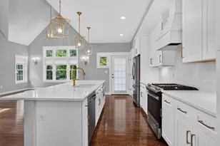 18 Village Ln, Bolton, MA 01740 - Photo 13