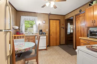 15 Willow Street, Reading, MA 01867 - Photo 9