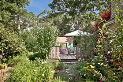 135 Mayflower Lane, Tisbury, MA 02568 - Photo 5