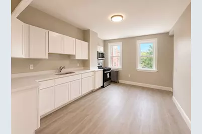 22 Fernboro St, Boston, MA 02121 - Photo 5