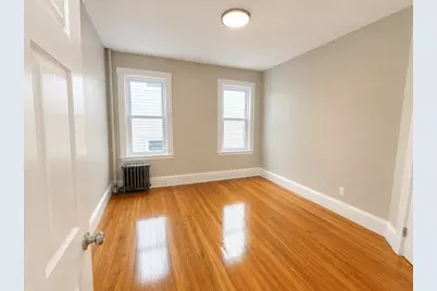 22 Fernboro St, Boston, MA 02121 - Photo 15