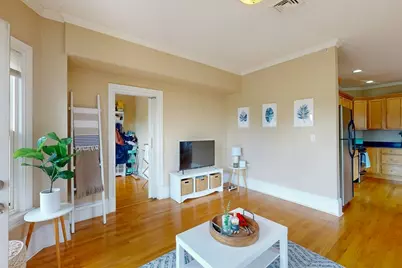 561 Broadway #A2, Somerville, MA 02145 - Photo 7