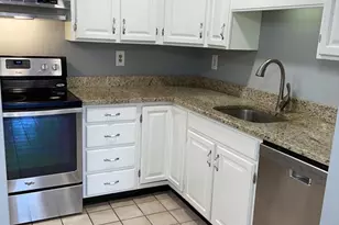 610 S Franklin St, Holbrook, MA 02343 - Photo 5
