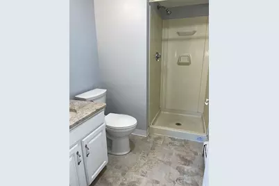 610 S Franklin St #C304, Holbrook, MA 02343 - Photo 15