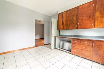 17 Jefferson St #2, Attleboro, MA 02703 - Photo 9