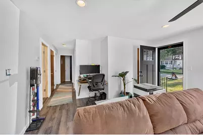 18 Vernon St, Ayer, MA 01432 - Photo 15