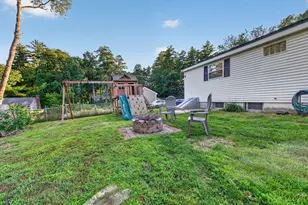 18 Vernon St, Ayer, MA 01432 - Photo 31