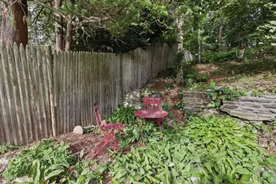 28 Hilltop Circle, Worcester, MA 01609 - Photo 27