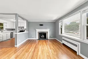 28 Hilltop Cir, Worcester, MA 01609 - Photo 11