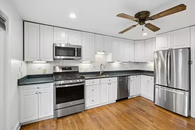 153 G St, Boston, MA 02127 - Photo 3