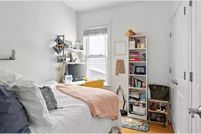 257 E St #1, Boston, MA 02127 - Photo 5