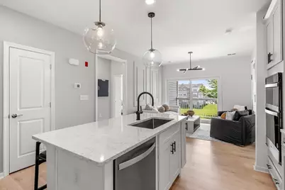 399 Neponset #409, Canton, MA 02021 - Photo 7