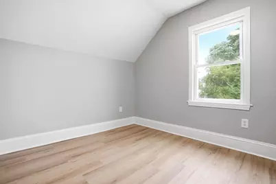 113 Liberty St, Lowell, MA 01851 - Photo 17