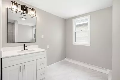 113 Liberty St, Lowell, MA 01851 - Photo 41
