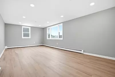 113 Liberty St, Lowell, MA 01851 - Photo 39