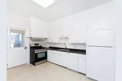 22 Adams Ave #1, Newton, MA 02465 - Photo 5