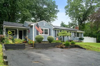 31 Helen Dr, West Boylston, MA 01583 - Photo 3