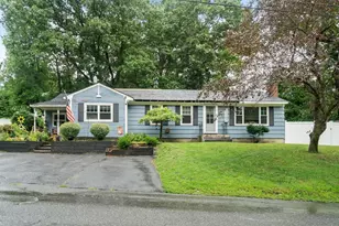 31 Helen Dr, West Boylston, MA 01583 - Photo 5