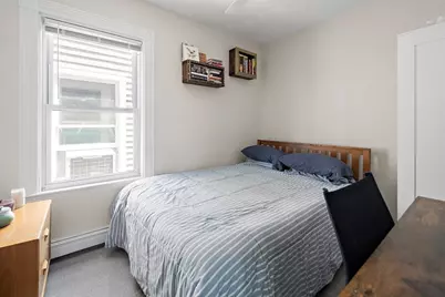 39 Regent St #3, Cambridge, MA 02140 - Photo 7