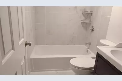 390 Riverway #16, Boston, MA 02115 - Photo 9