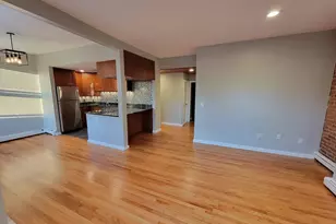 390 Riverway, Boston, MA 02115 - Photo 5