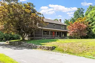 261 West St, Lunenburg, MA 01462 - Photo 3
