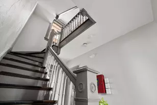 70 Russell St, Worcester, MA 01609 - Photo 9