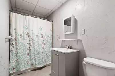 70 Russell St #6, Worcester, MA 01609 - Photo 7