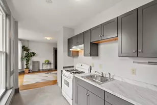 70 Russell St, Worcester, MA 01609 - Photo 1