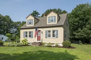37 Acorn St, Middleborough, MA 02346 - Photo 1