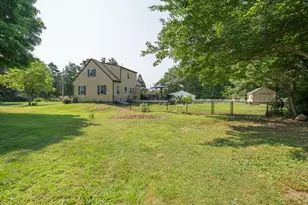 37 Acorn St, Middleborough, MA 02346 - Photo 35