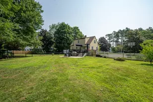 37 Acorn St, Middleborough, MA 02346 - Photo 33