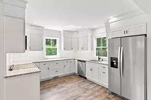 21 King St, Hanover, MA 02339 - Photo 9