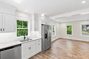 21 King St, Hanover, MA 02339 - Photo 11