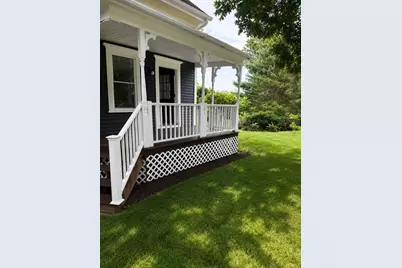 81 Oak St, Middleborough, MA 02346 - Photo 9