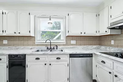 58 Saint Joseph Ave, Fitchburg, MA 01420 - Photo 9