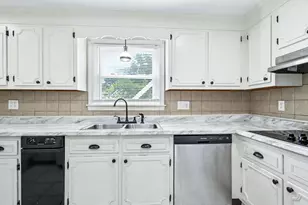 58 St Joseph Ave, Fitchburg, MA 01420 - Photo 9
