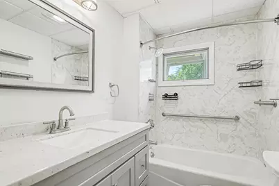 58 Saint Joseph Ave, Fitchburg, MA 01420 - Photo 15
