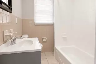 32 Callender St, Boston, MA 02124 - Photo 5