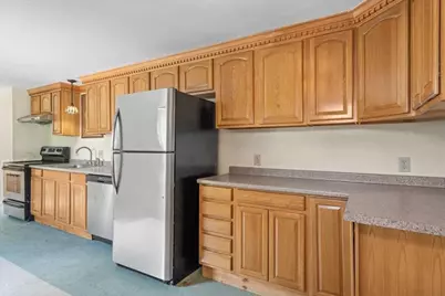 8 Crown St #8, Worcester, MA 01609 - Photo 15