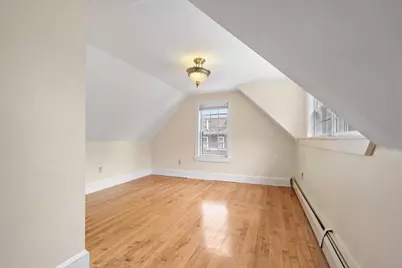 8 Crown St #8, Worcester, MA 01609 - Photo 23