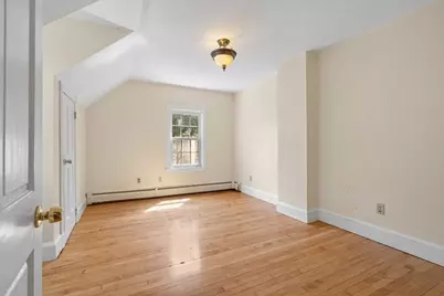 8 Crown St #8, Worcester, MA 01609 - Photo 27