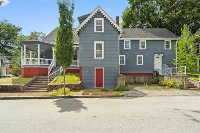 8 Crown St #8, Worcester, MA 01609 - Photo 3
